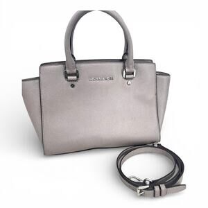 MICHAEL KORS  Medium Selma Satchel Pearl Grey   Dressy Classic Luxury